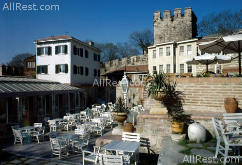 Ayasofya Pensions 24